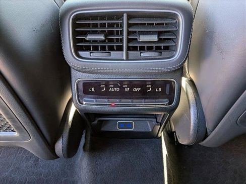 Used 2024 Mercedes-Benz GLS 63 AMG 4MATIC image 18