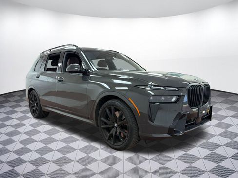 Certified 2023 BMW X7 xDrive40i w/ M Sport Package image 6