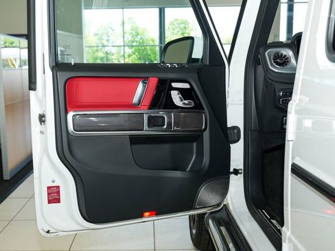 Used 2020 Mercedes-Benz G 63 AMG 4MATIC image 35