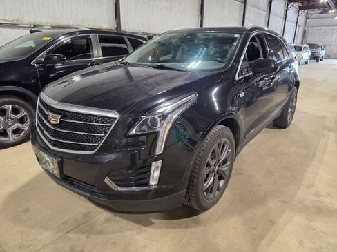 Used 2019 Cadillac XT5 Luxury w/ LPO, Black Ice Package AWD/4WD image 1