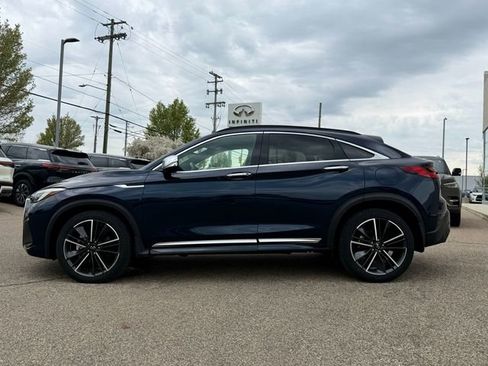 Used 2023 INFINITI QX55 Essential w/ Accent Package AWD/4WD image 3