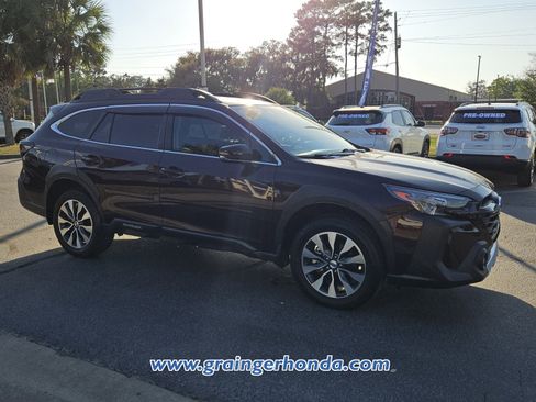 Used 2023 Subaru Outback Limited XT image 7