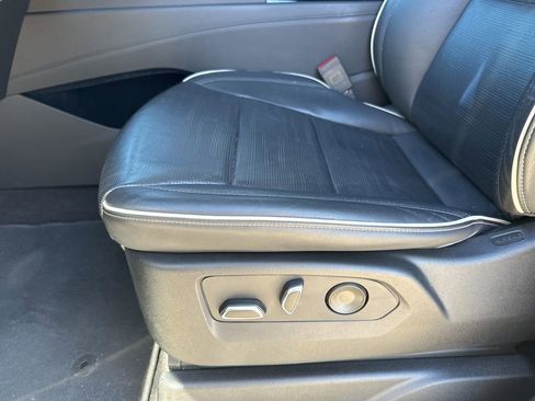 Used 2022 Cadillac Escalade ESV Sport w/ Touring Package image 14