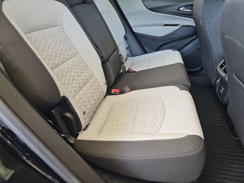 Used 2024 Chevrolet Equinox LS w/ LS Convenience Package FWD image 18