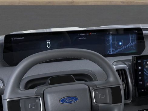 New 2026 Ford Expedition Active image 14