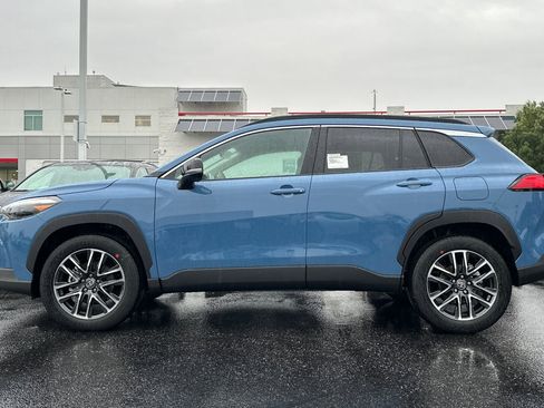 New 2026 Toyota Corolla Cross XLE image 6