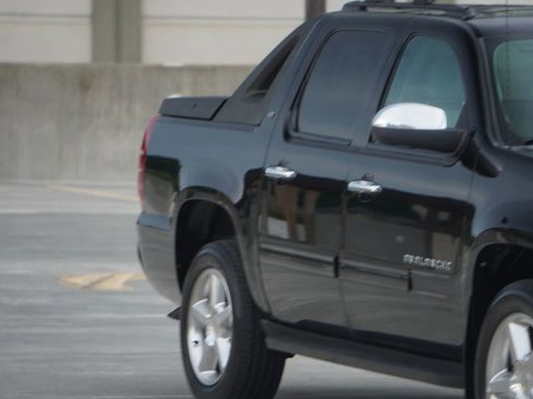 Used 2012 Chevrolet Avalanche LT w/ All-Star Edition image 33