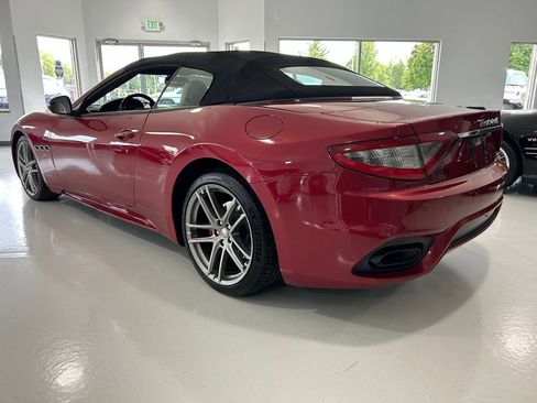 Used 2018 Maserati GranTurismo Sport image 5