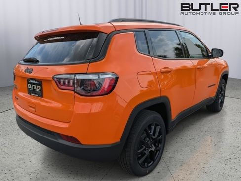 New 2026 Jeep Compass Latitude AWD/4WD image 6