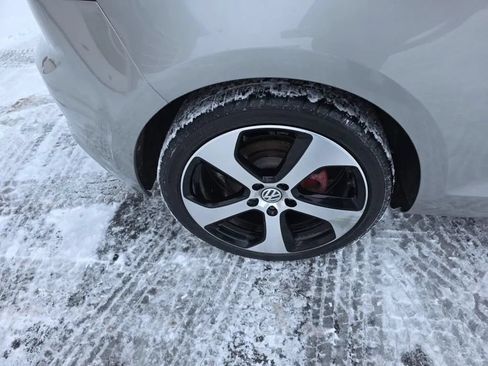 Used 2016 Volkswagen Golf S FWD image 13
