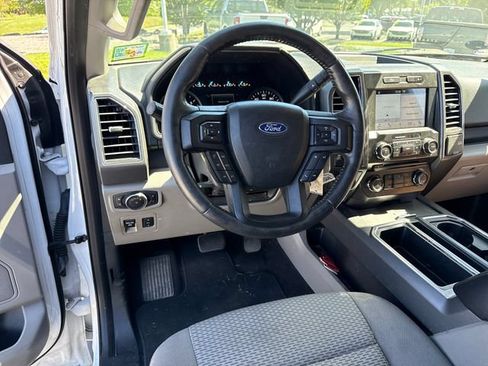 Used 2018 Ford F150 XLT w/ Equipment Group 302A Luxury AWD/4WD image 18