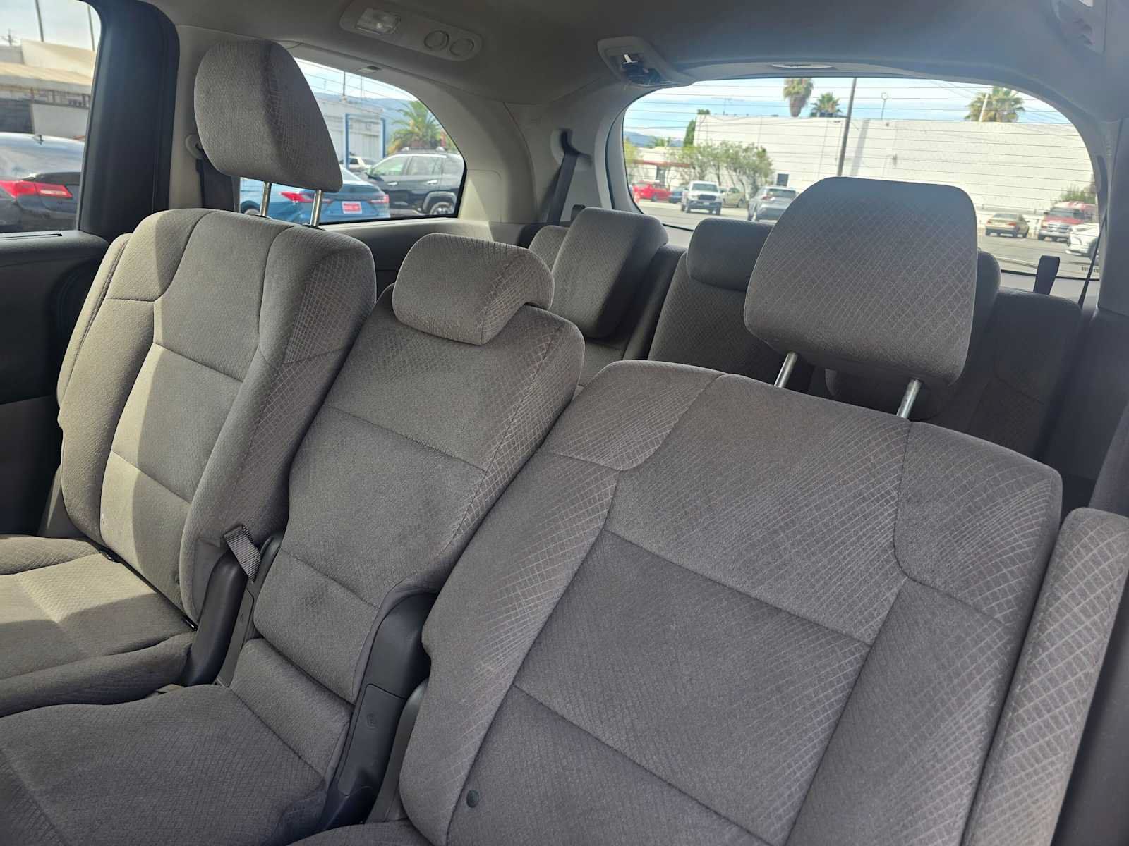 Used 2016 Honda Odyssey SE image 17