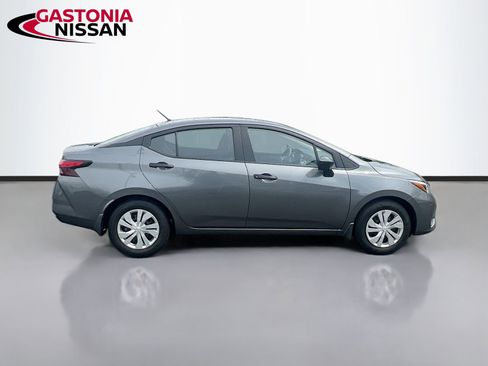 Used 2025 Nissan Versa S w/ Trunk Package image 10