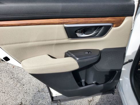 Used 2021 Honda CR-V EX image 9