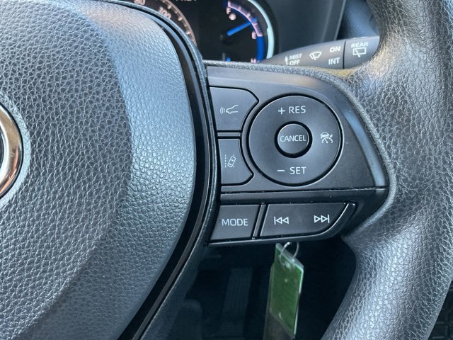 Used 2024 Toyota RAV4 LE AWD/4WD image 23