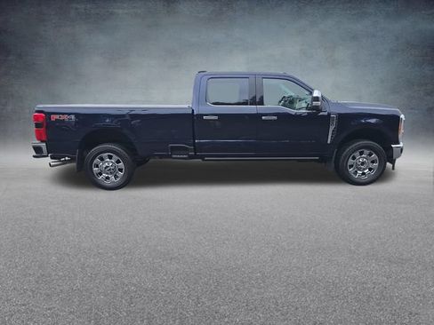 Certified 2023 Ford F350 Lariat w/ Lariat Ultimate Package AWD/4WD image 10