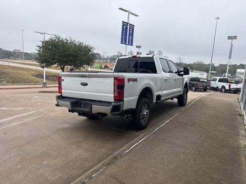 Used 2023 Ford F250 Lariat w/ Lariat Ultimate Package image 8