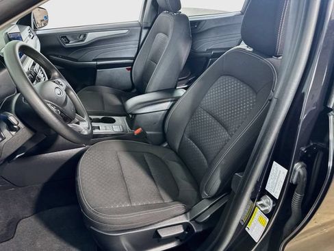Certified 2025 Ford Escape Active AWD/4WD image 19