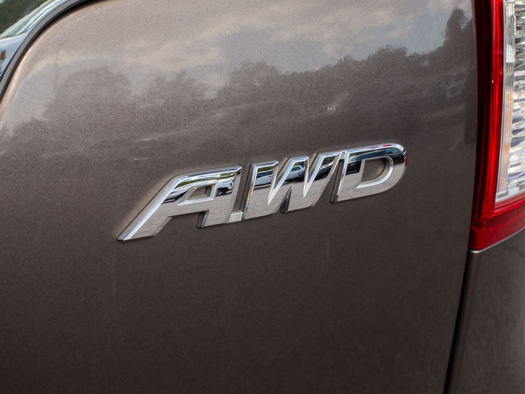 Used 2016 Honda CR-V SE image 11