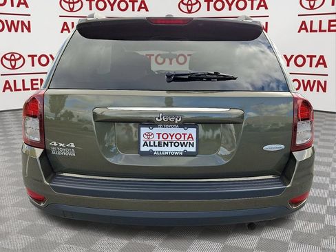 Used 2016 Jeep Compass Latitude AWD/4WD image 6