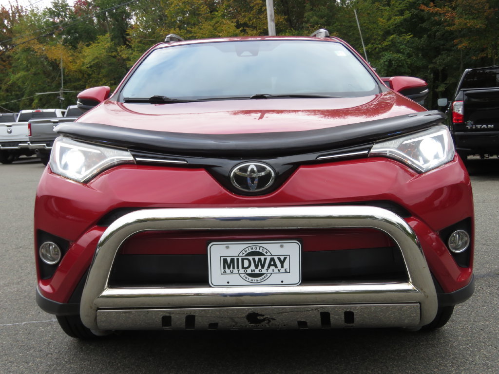 Used 2017 Toyota RAV4 XLE w/ Carpet Mat Package AWD/4WD image 2