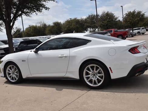 Certified 2025 Ford Mustang GT Premium image 11
