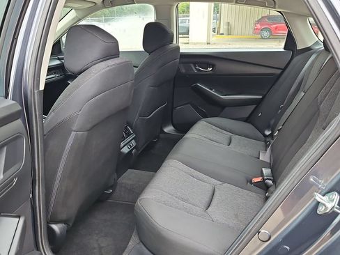 Used 2025 Honda Accord SE image 28