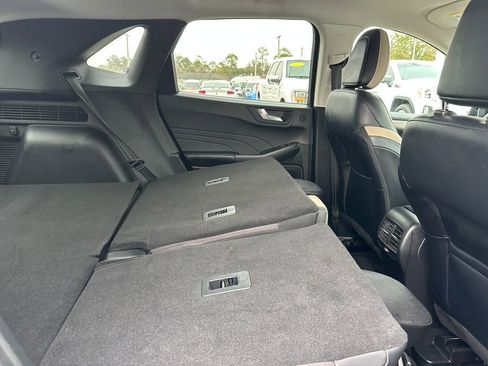 Used 2021 Ford Escape SEL w/ Technology Package image 47