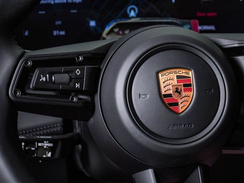 New 2026 Porsche Cayenne Electric AWD/4WD image 20