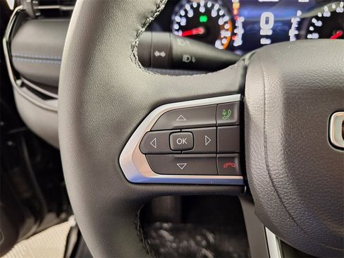 New 2026 Jeep Compass Latitude image 18