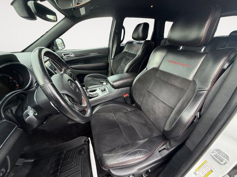 Used 2018 Jeep Grand Cherokee Trailhawk image 10