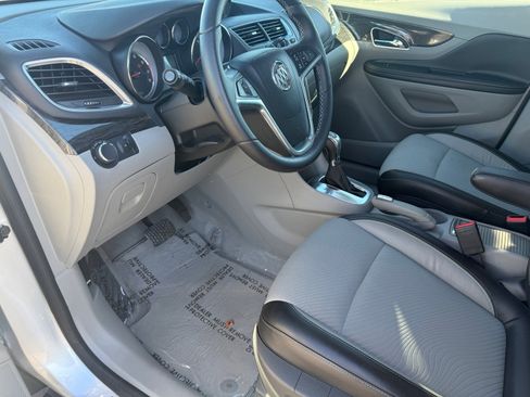 Used 2014 Buick Encore FWD image 9