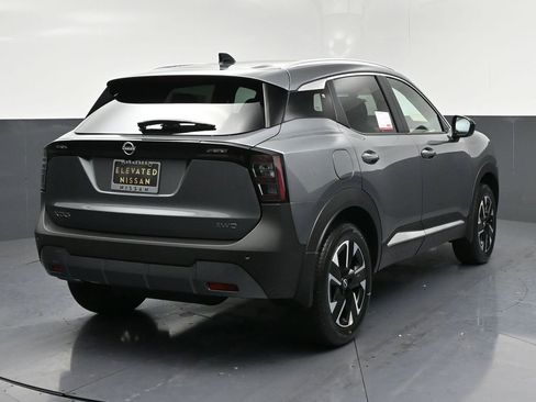 New 2026 Nissan Kicks SV w/ SV Premium Package AWD/4WD image 4