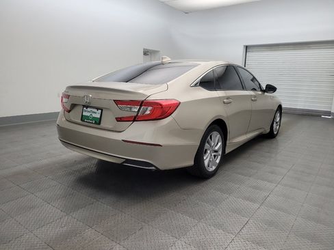 Used 2019 Honda Accord LX image 9