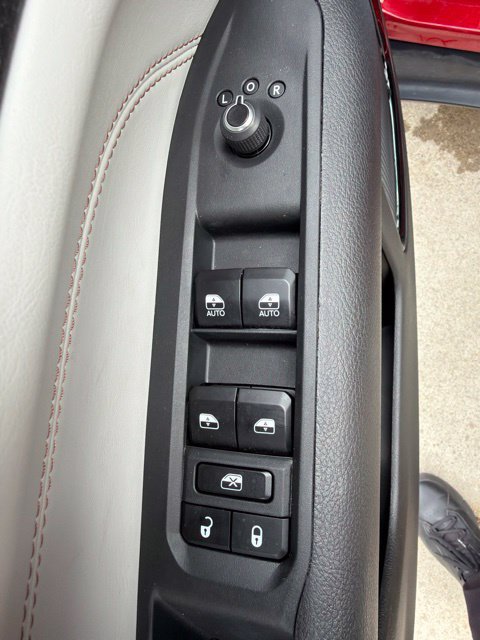 Certified 2025 Jeep Compass Limited AWD/4WD image 15