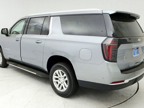 New 2026 Chevrolet Suburban LS RWD image 6