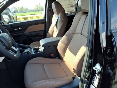 New 2026 Toyota 4Runner Limited image 11