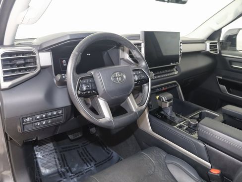 Used 2023 Toyota Tundra Limited image 24