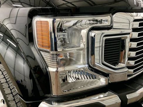 Used 2021 Ford F450 Lariat w/ Lariat Ultimate Package AWD/4WD image 28