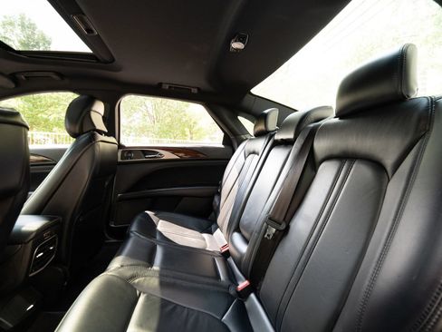 Used 2019 Lincoln MKZ Reserve w/ Reserve Plus Package AWD/4WD image 22
