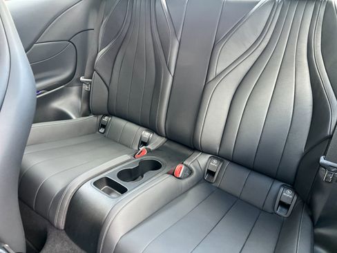 Used 2024 Mercedes-Benz CLE 300 4MATIC Coupe image 9