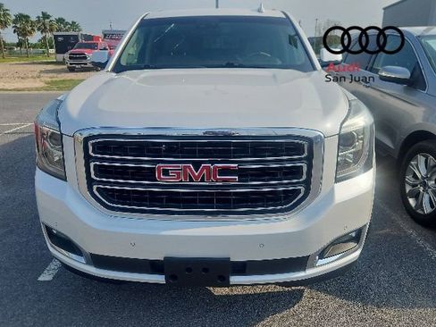 Used 2018 GMC Yukon XL SLT w/ Open Road Package RWD image 2