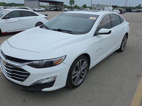 Used 2023 Chevrolet Malibu LT w/ Driver Confidence Package FWD image 3