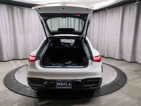 Certified 2022 Mercedes-Benz EQS 580 4MATIC Sedan image 25