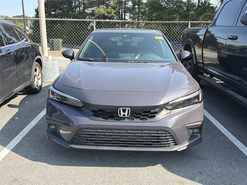 Used 2022 Honda Civic Sport Touring image 2