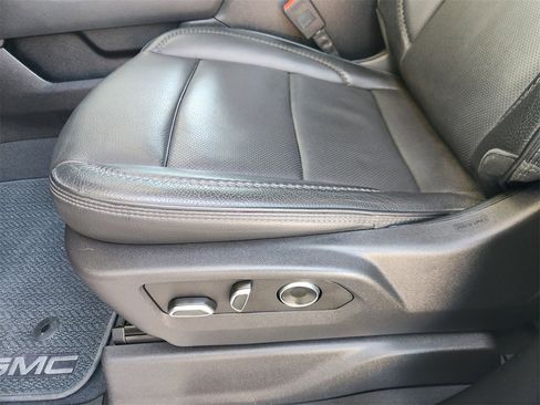 Used 2024 GMC Sierra 2500 Denali w/ Denali Reserve Package image 20