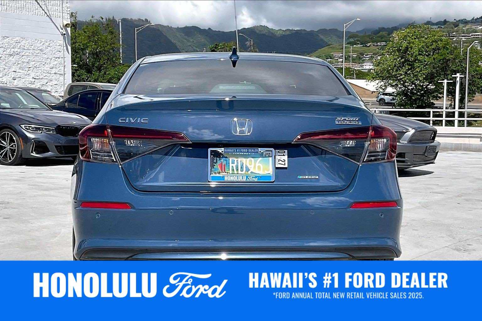 Used 2025 Honda Civic Sport Touring image 5