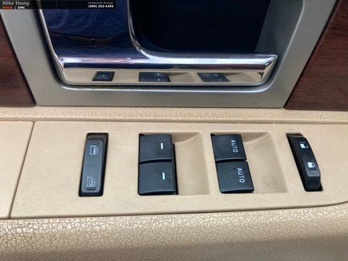 Used 2013 Ford F150 King Ranch w/ King Ranch Luxury Pkg AWD/4WD image 23