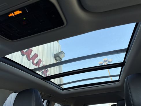 Used 2024 Toyota Grand Highlander Limited image 25