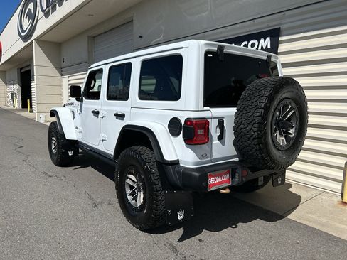 Used 2024 Jeep Wrangler Unlimited Rubicon 392 AWD/4WD image 6